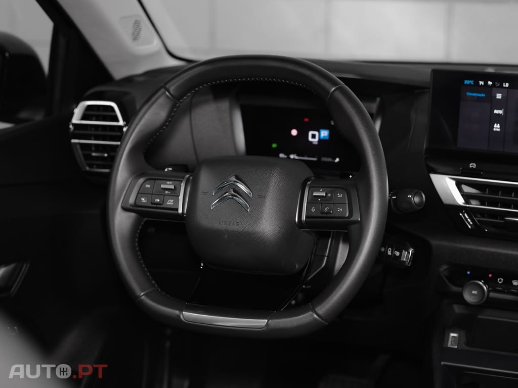 Citroen C4 X 1.2 PureTech Plus EAT8