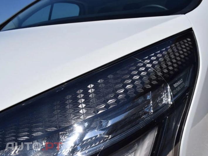 Renault Trafic 2.0 dCi L1H1 (C/ Frio)