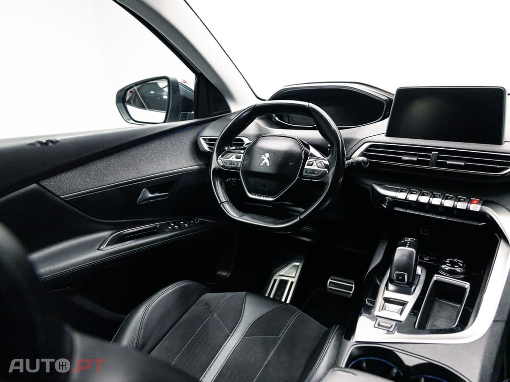 Peugeot 3008 1.5 BlueHDi Crossway EAT8