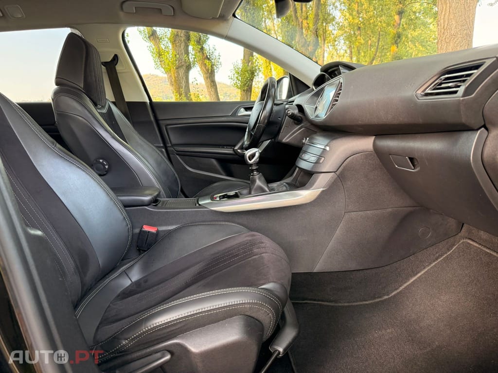 Peugeot 308 SW 1.6 BlueHDi Allure