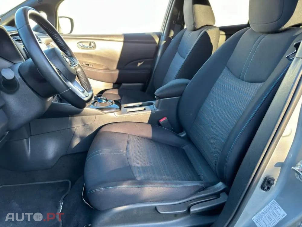 Nissan Leaf Tekna ProPilot Park