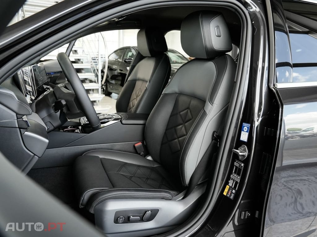 BMW i5 eDrive40