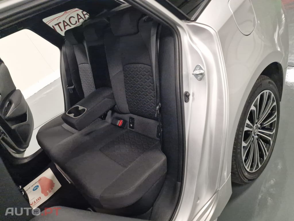Toyota Corolla Touring Sports 1.8 Hybrid Comfort+P.Sport