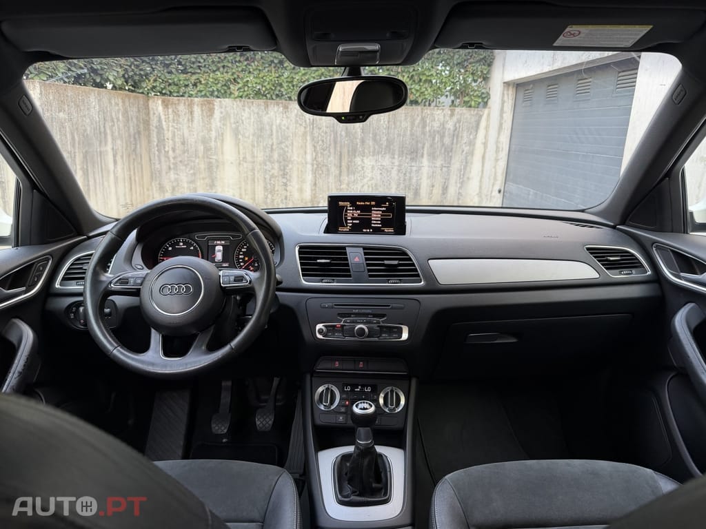 Audi Q3 2.0 TDi Business Line