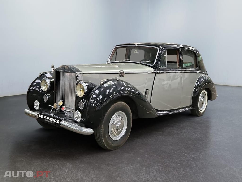 Rolls Royce Silver Dawn Silver