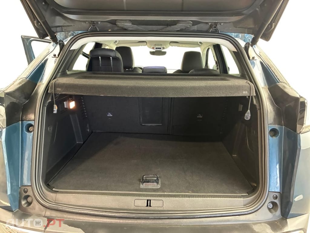 Peugeot 3008 1.6 Hybrid4 Allure Pack e-EAT8