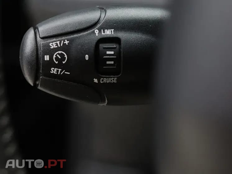 Peugeot 208 1.2 PureTech Style — fotografia 18