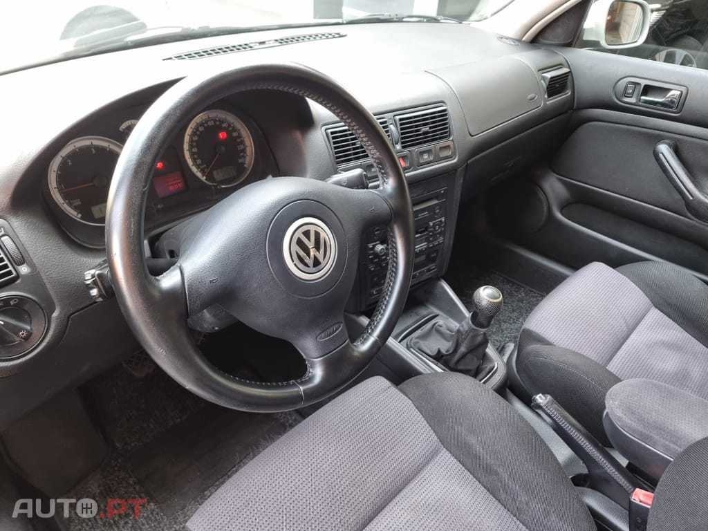 Volkswagen Golf 1.9 TDi Highline