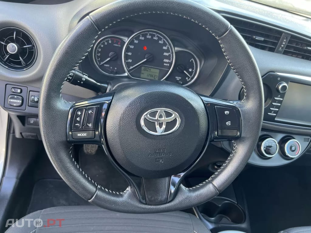 Toyota Yaris 1.0 VVT-i Exclusive