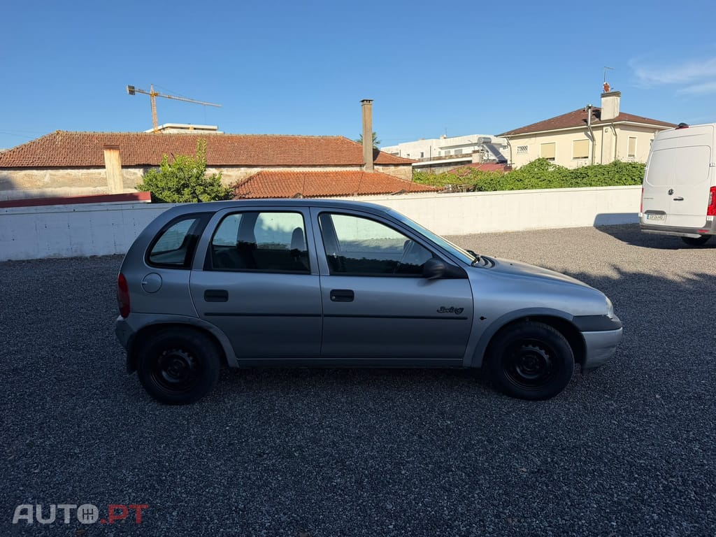 Opel Corsa 1.2 City