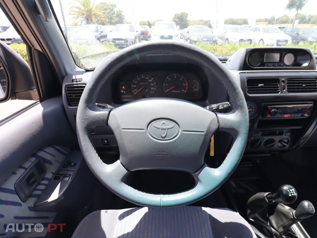 Toyota Land Cruiser 3.0 TD Standard