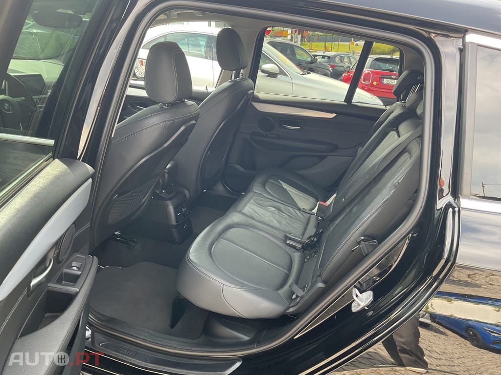 BMW 216 d 7L Auto