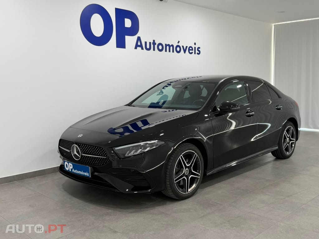 Mercedes-Benz A 250 e AMG Line