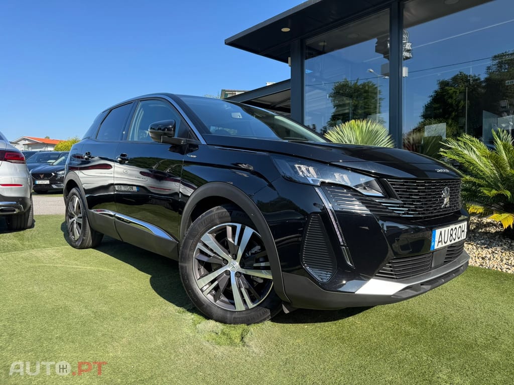 Peugeot 3008 1.6 Hybrid Allure e-EAT8