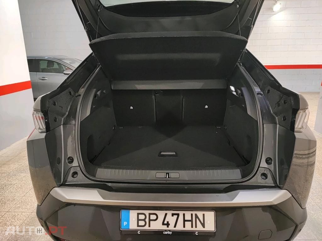 Peugeot E-3008 73 kWh Allure