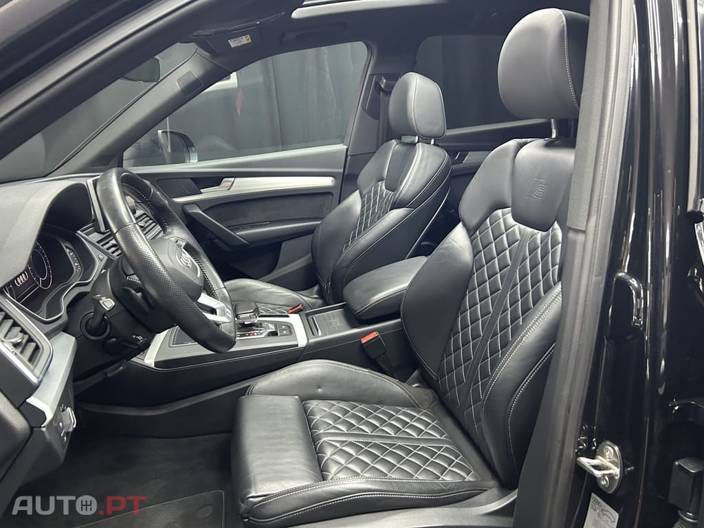 Audi Q5 55 TFSIe Plug-In Hybrid S-Line Quattro Aut.