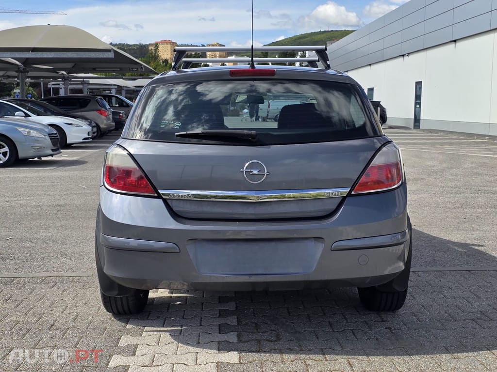 Opel Astra 1,3 CDTI Elegance M6