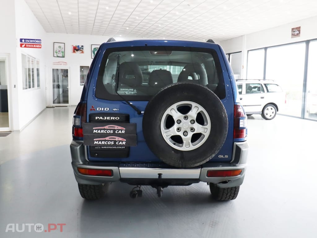 Mitsubishi Pajero 3.2 DI-D GLS ABS+CA