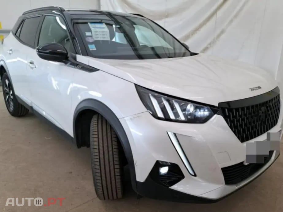 Peugeot 2008 1.2 PureTech GT