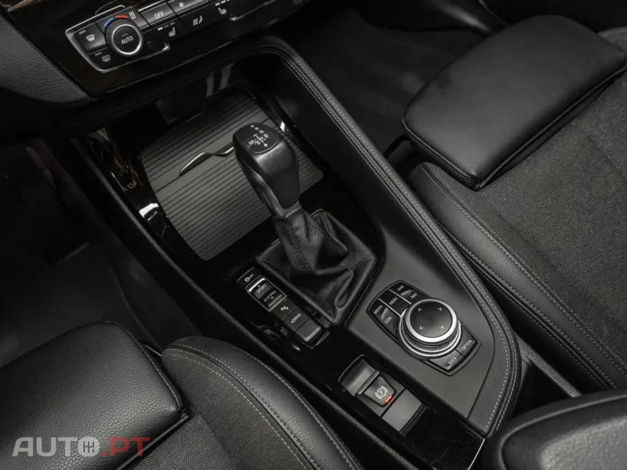 BMW X1 xDrive25e Pack Desportivo M