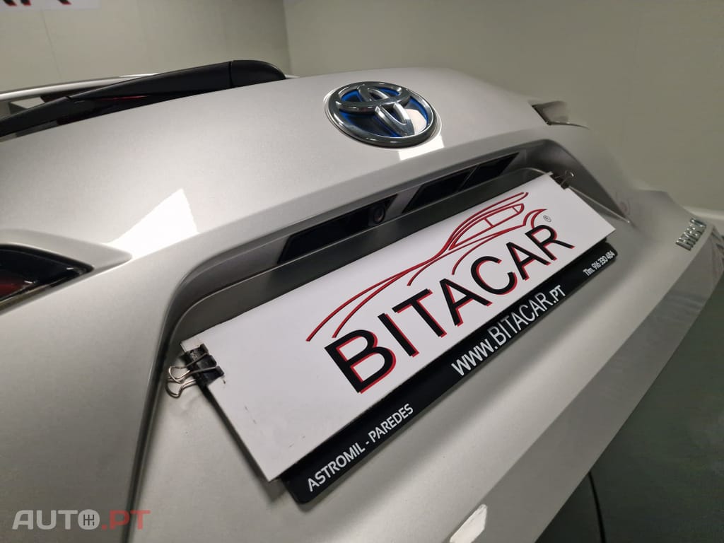 Toyota Corolla Touring Sports 1.8 Hybrid Comfort+P.Sport
