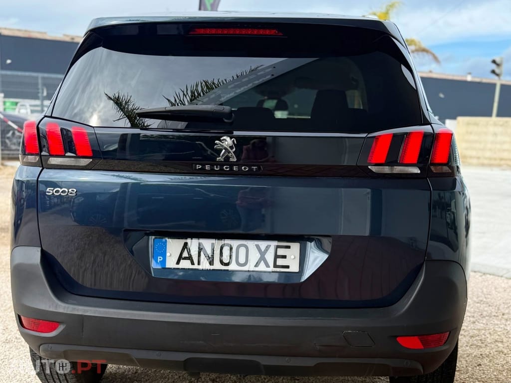Peugeot 5008 1.6 BlueHDi Allure EAT6
