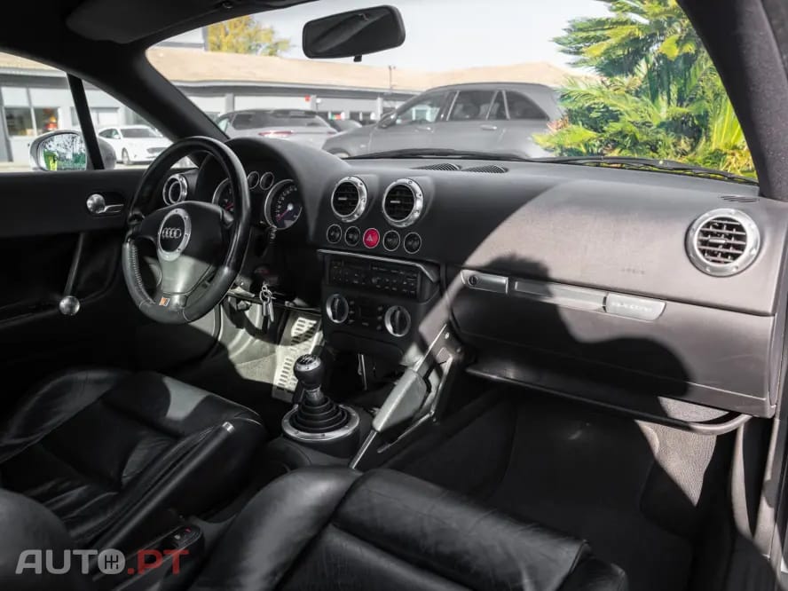 Audi TT 1.8 T quattro