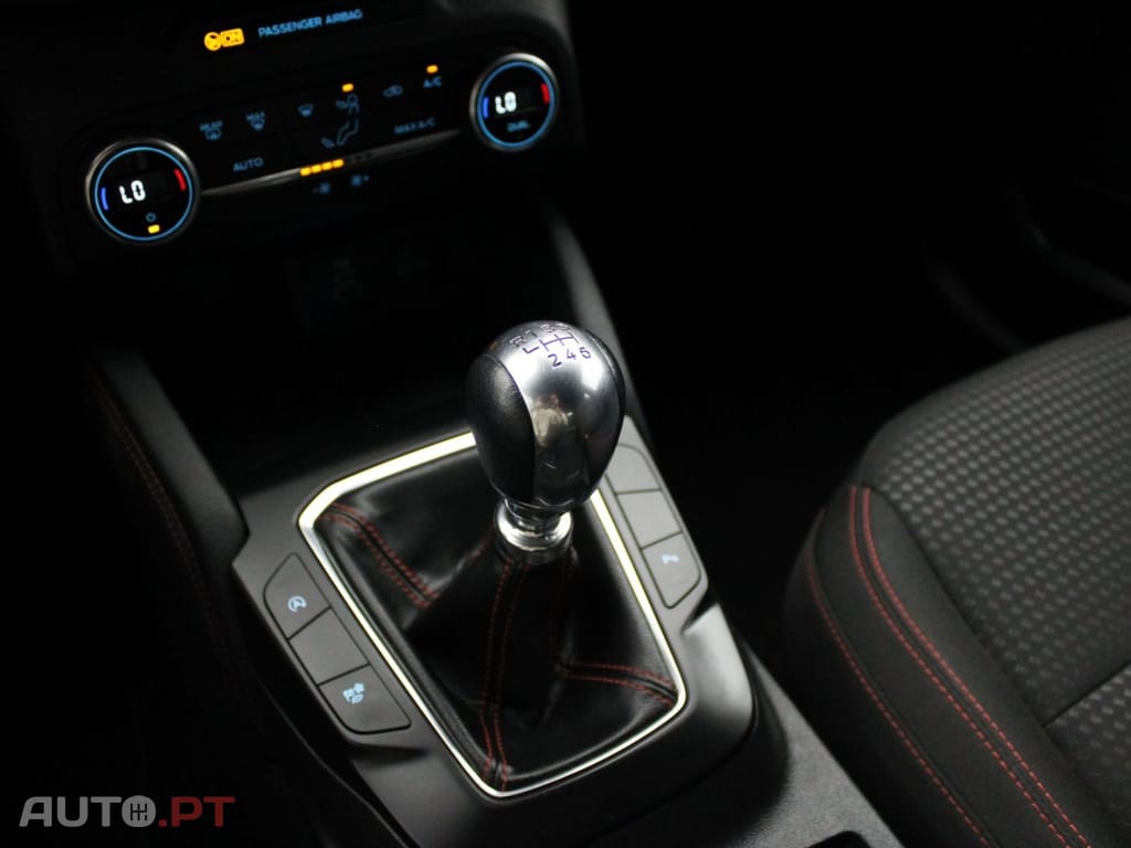 Ford Kuga 1.5 ECOBOOST ST LINE