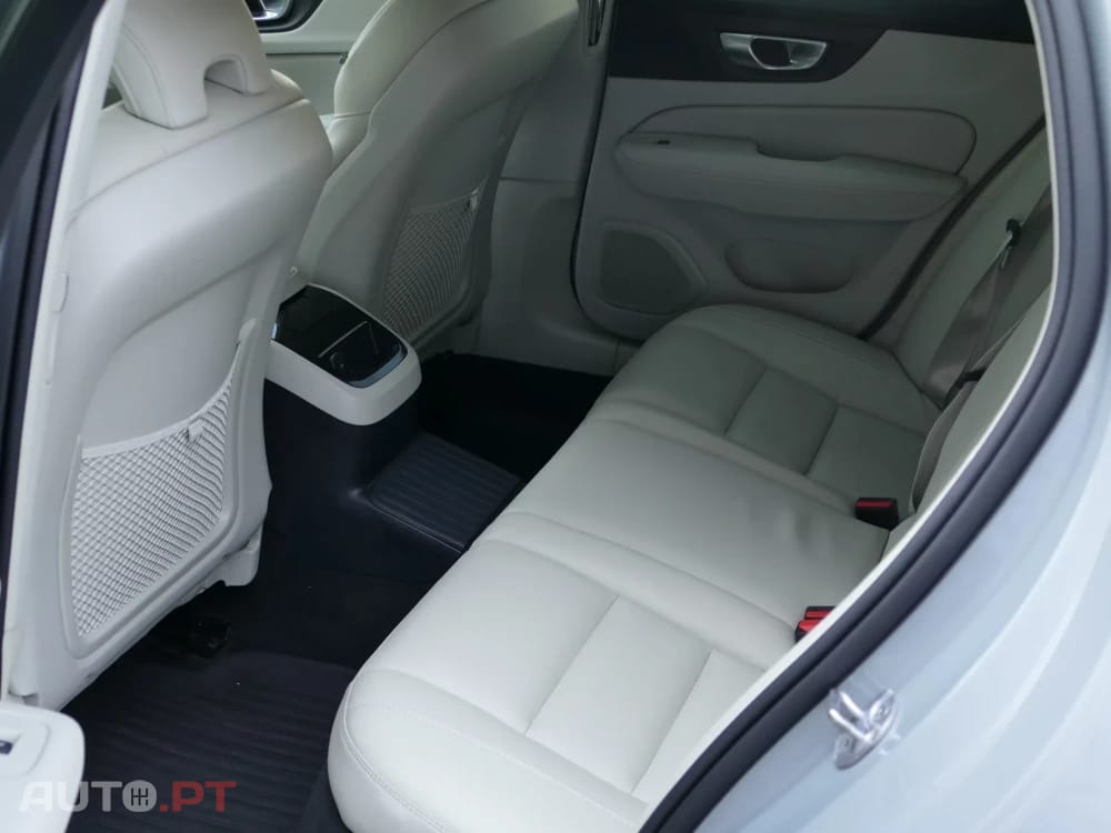 Volvo V60 2.0 T6 AWD TE Core