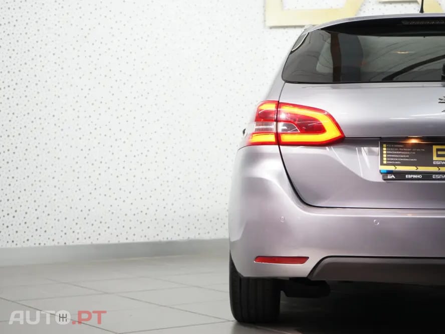 Peugeot 308 SW 1.6 BlueHDi Style