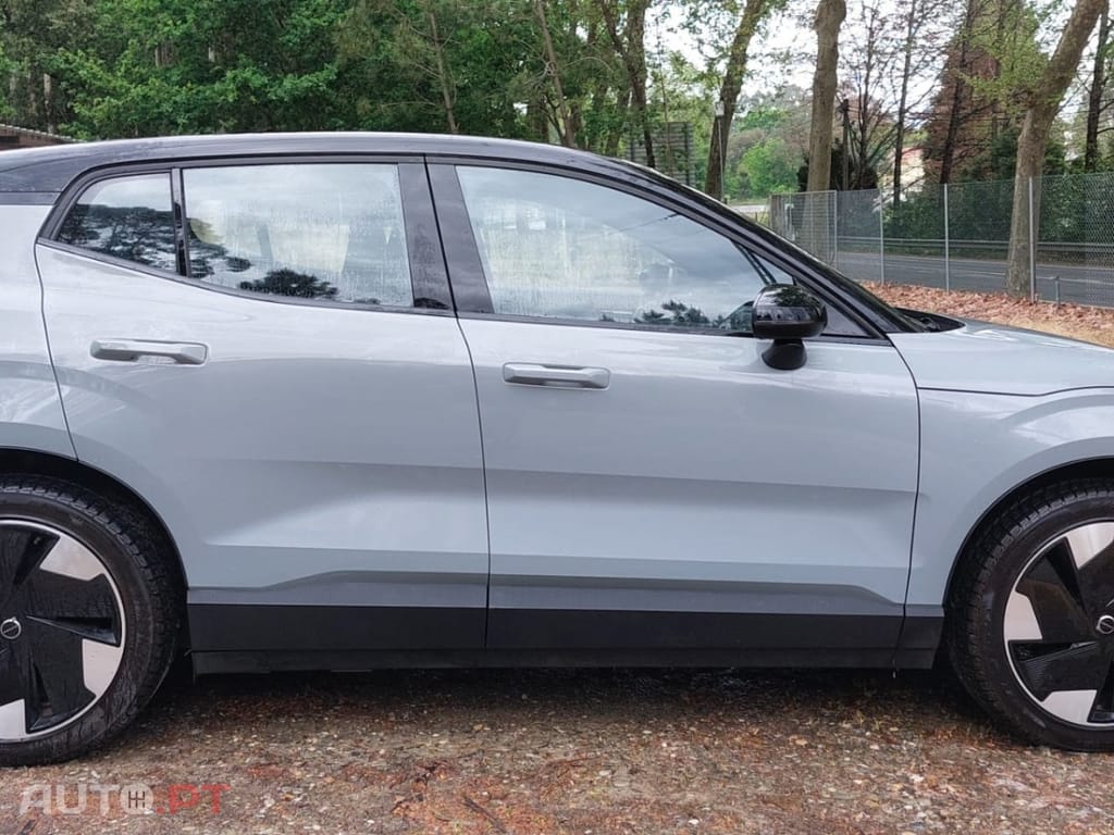 Volvo EX30 69 kWh Single Motor Extended Range Core