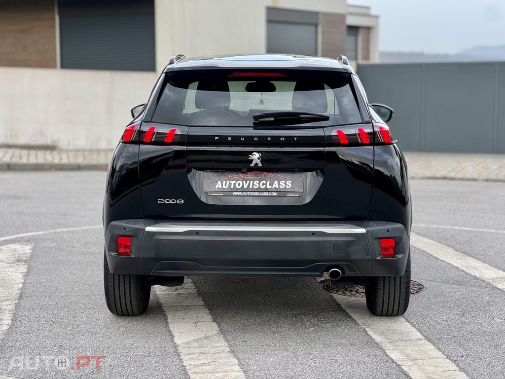Peugeot 2008 1.5 BlueHDi Allure