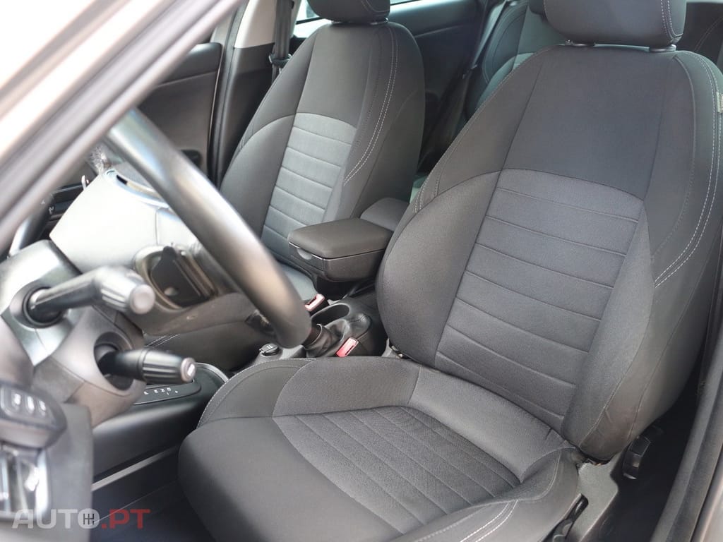 Alfa Romeo Giulietta 1.6 JTDm Super J18 TCT