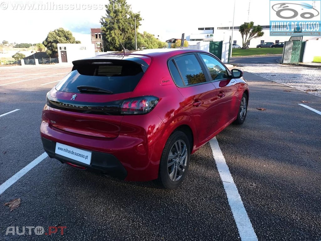 Peugeot 208 PureTech 100 Style