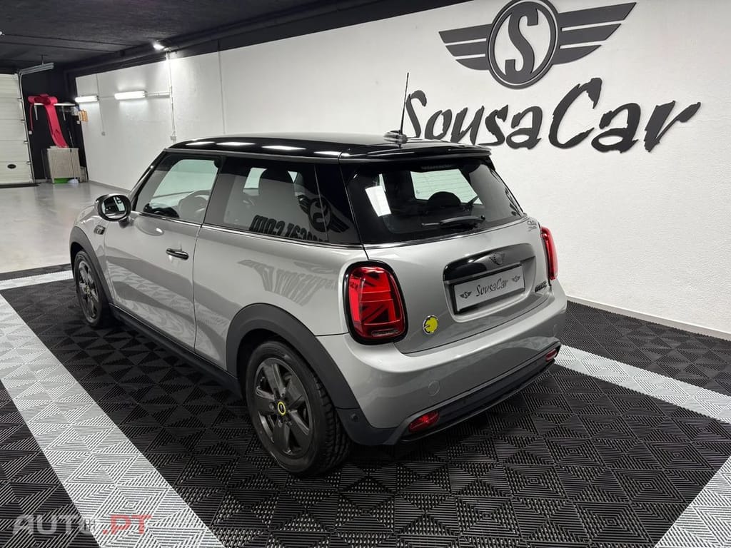 MINI Cooper Cooper SE S