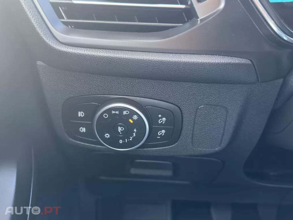 Ford Focus SW 1.5 TDCi EcoBlue Titanium