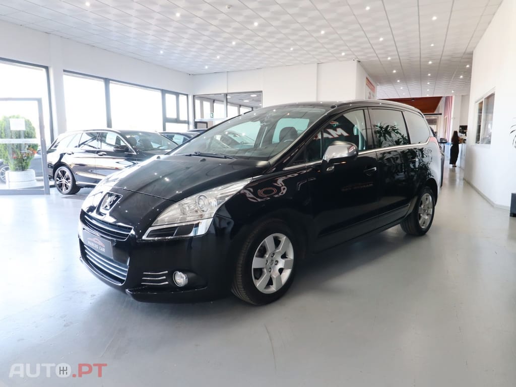 Peugeot 5008 1.6 E-HDi 7L Active 2-Tronic