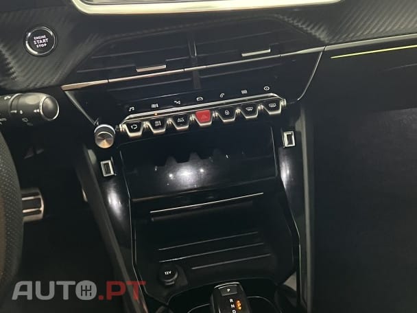 Peugeot 2008 1.2 PureTech GT Line EAT8