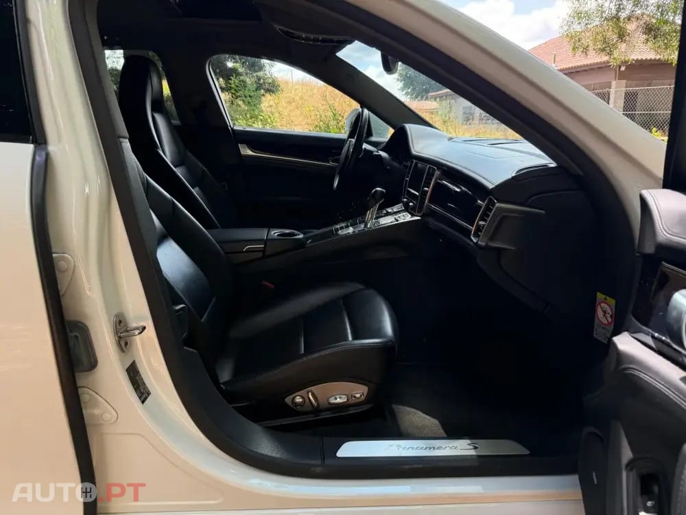 Porsche Panamera S E-Hybrid