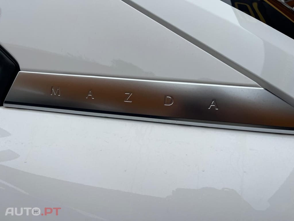 Mazda MX-30 e-SKYACTIV Advantage I.V.A DEDUTIVEL 