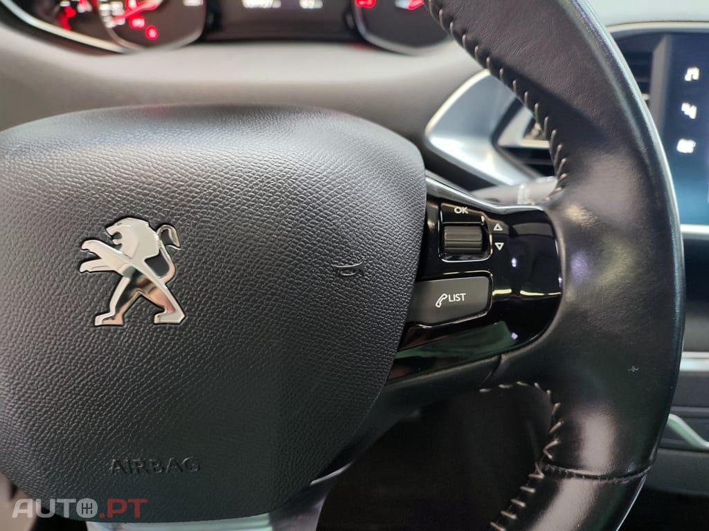 Peugeot 308 1.5 BlueHDi Allure