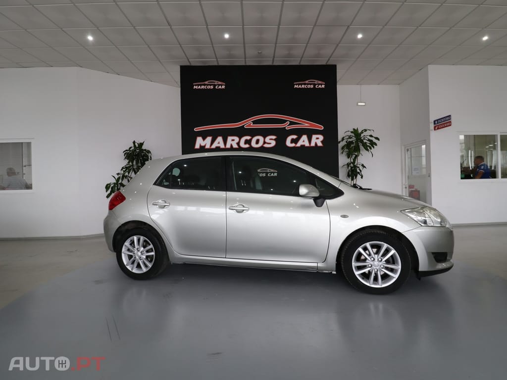 Toyota Auris 1.4 D-4D AC