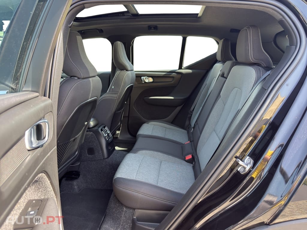 Volvo XC40 T4 Recharge DKG Inscription Expression
