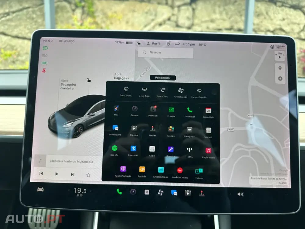Tesla Model 3 Performance Tração Integral