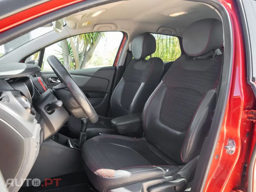 Renault Captur 1.5 dCi Helly Hansen