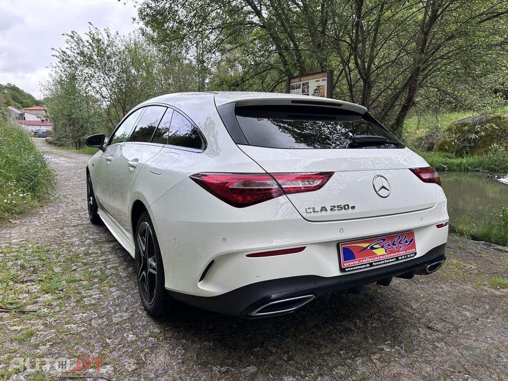 Mercedes-Benz CLA 250 e Shooting Brake AMG Line