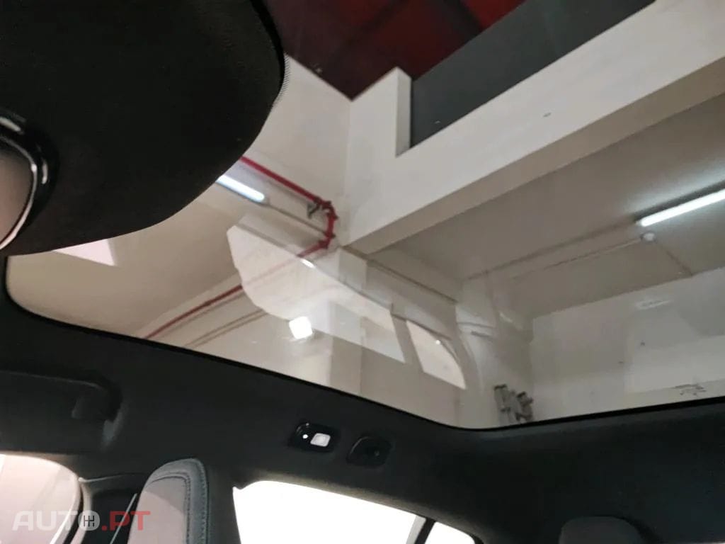 Volvo C40 Recharge Core