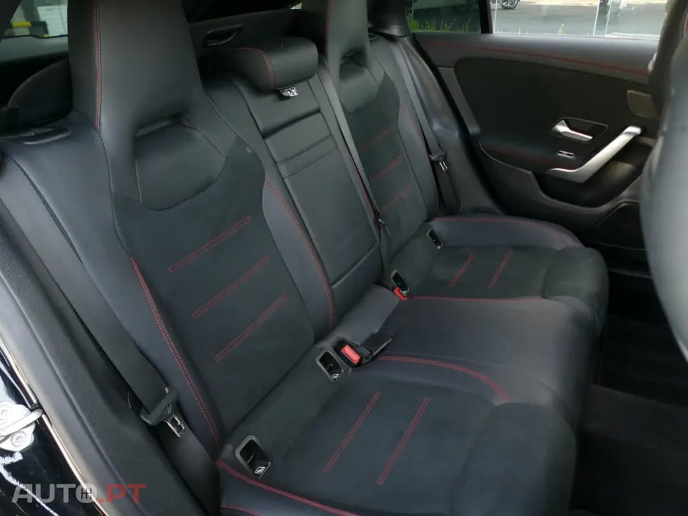 Mercedes-Benz CLA 250 e Shooting Brake AMG Line