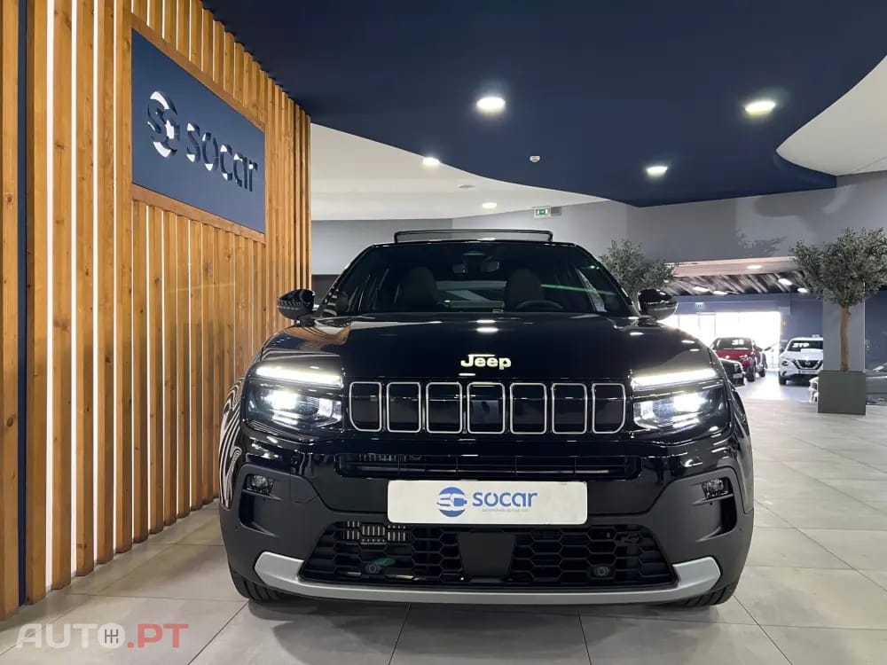 Jeep Avenger 1.2 e-Hybrid Summit DCT