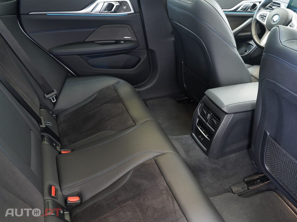BMW i4 eDrive40 Desportiva M